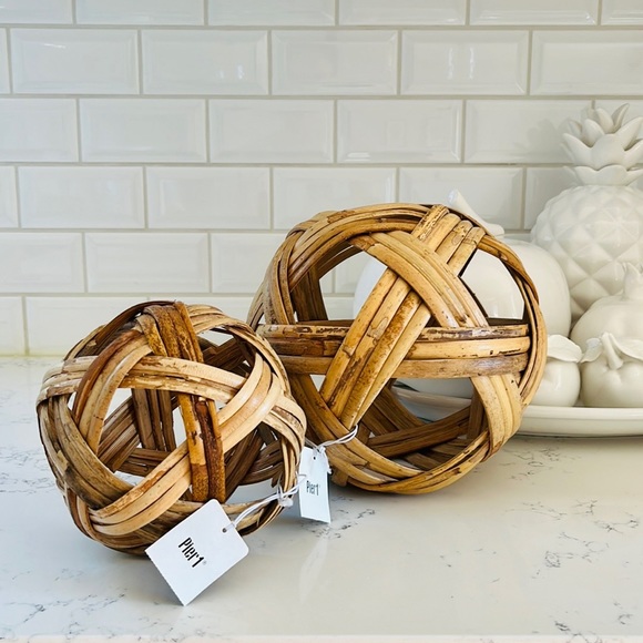 Pier 1 Split Rattan Decorative Spheres - Picture 1 of 12